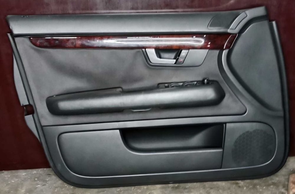 TitanAuto Audi A4 B6, A6 C6 дверные карты