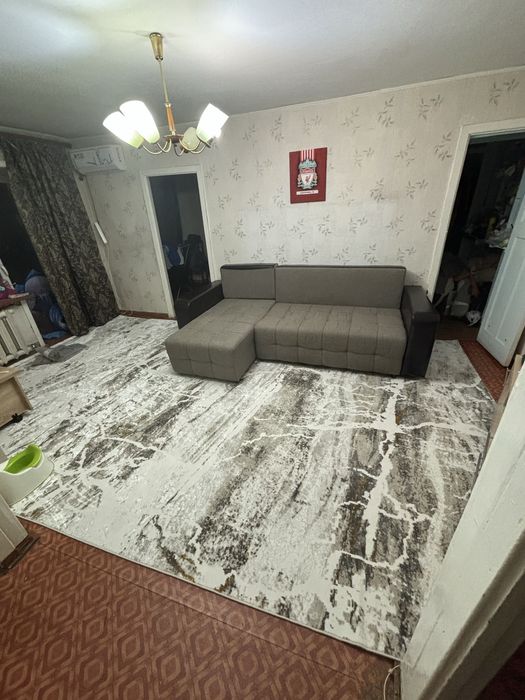 Продам 2 комнатую кайсенова 125