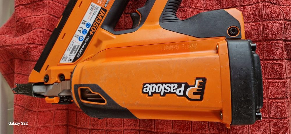 Paslode pistol de cuie