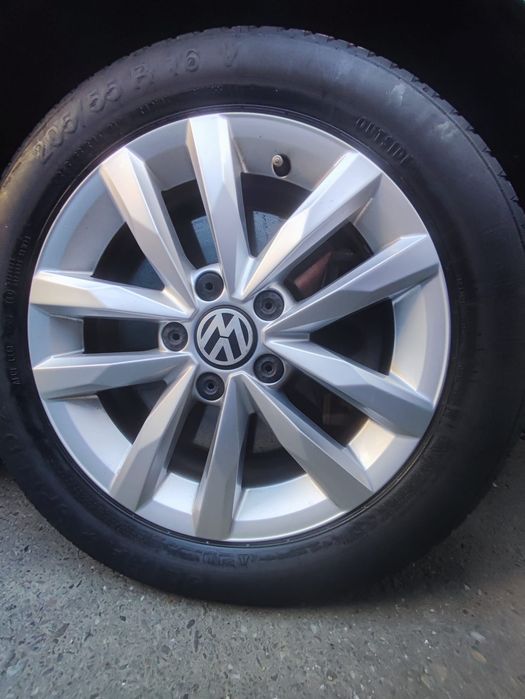 Volkswagen Passat B6