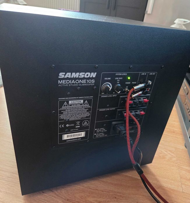 Subwoofer activ Samson MediaOne 10S