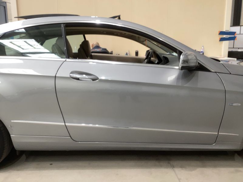 Mercedes-Benz E-Klasse E 220 CDI BlueEfficiency Elegance 2011