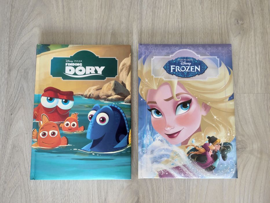 Carti - Dory / Frozen - 25 lei/ buc.