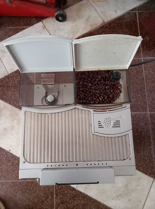 Продавам Кафе машина