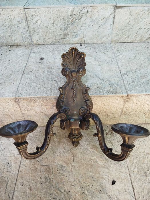 Месингов свещник