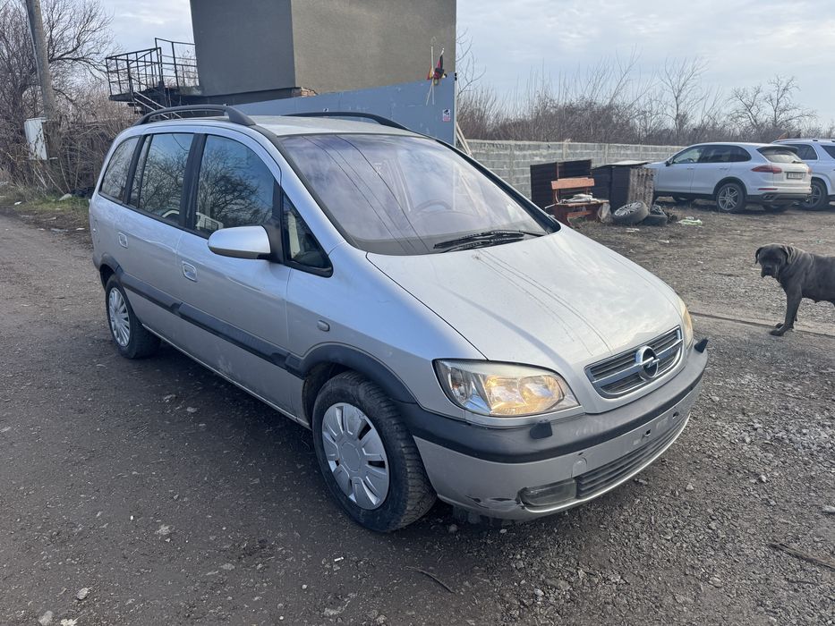 Опел зафира 2.2 бензин 2003 Г автоматик само на части