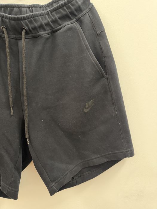 Pantaloni Scurti Nike Tech
