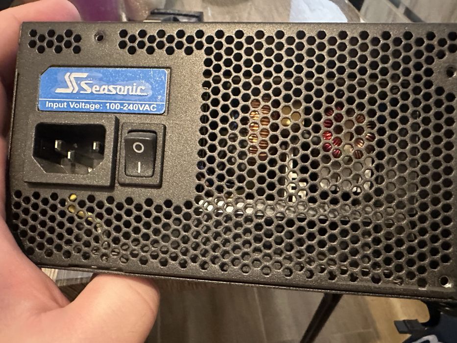Sursa Pc Seasonic 520w Bronze