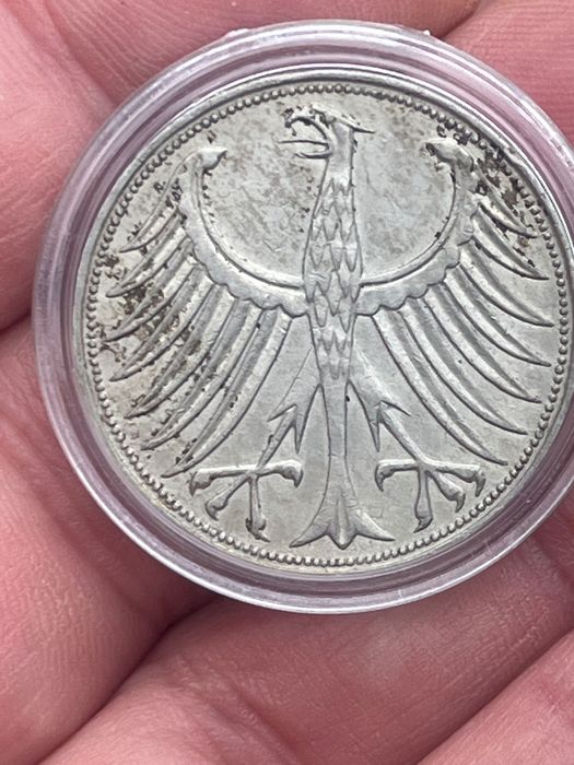 Moneda 5 marci 1958 j