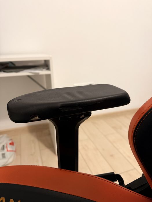 Scaun SecretLab Titan XL portocaliu