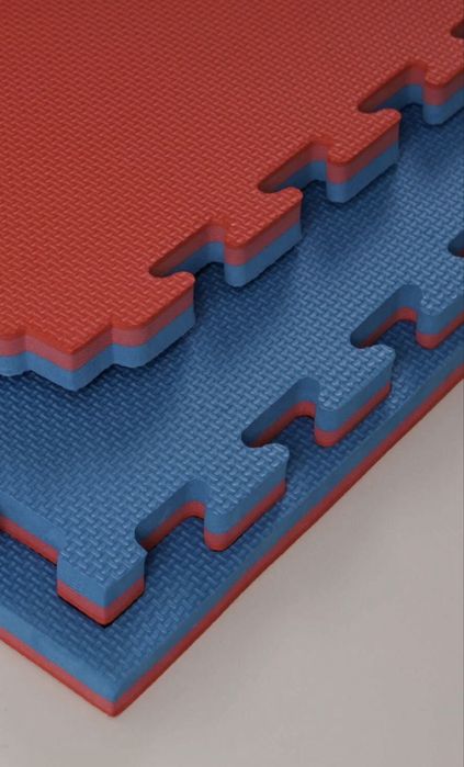 Татами (мягкое покрытие) для спортзала / тренировок.