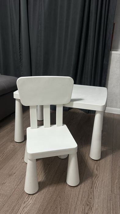 Столик и стульчик ИКЕА