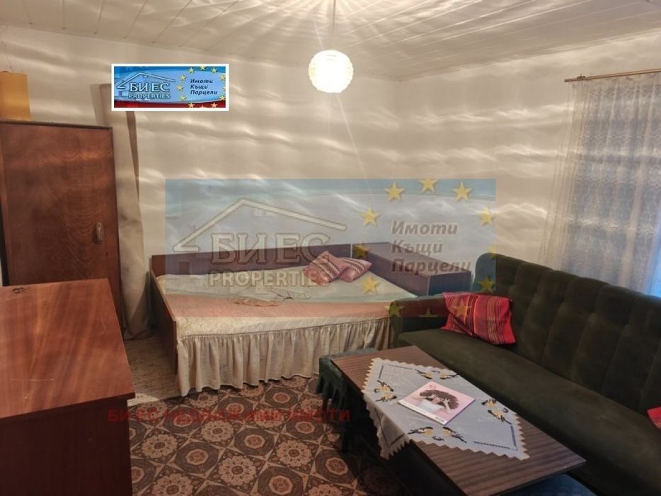 Къща в с. Вискяр 84 м² и двор 603 м²
