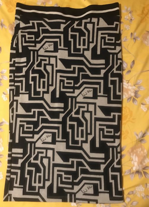 Fusta de primavara H&M - marime M