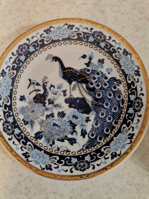 Порцеланов комплект