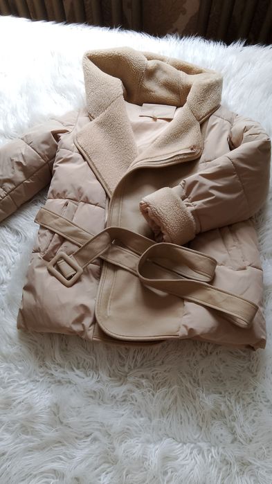 Продам куртку в отличном состоянии