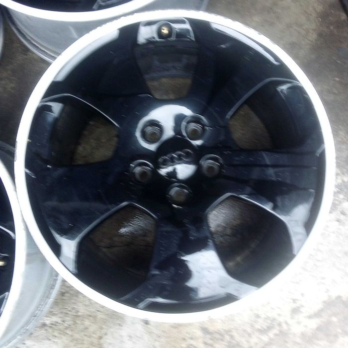 Оригинални алуминиеви джанти за Ауди 5х112 7х17 ет56