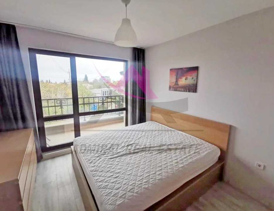 Дава се под наем Тристаен апартамент в Варна, Бриз - 91 кв.м за 614 € - Снимка #3