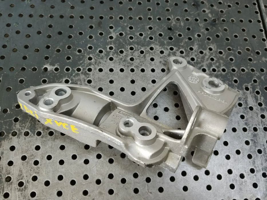 suport alternator xvce 1.5 tdci ford transit courier f1fq-10k018-ba