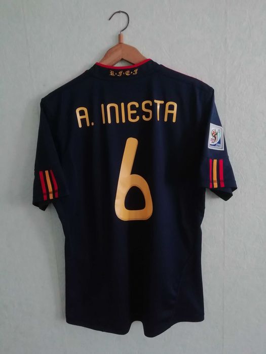 Spain Iniesta Final 2010 Adidas оригинална мачова тениска Испания