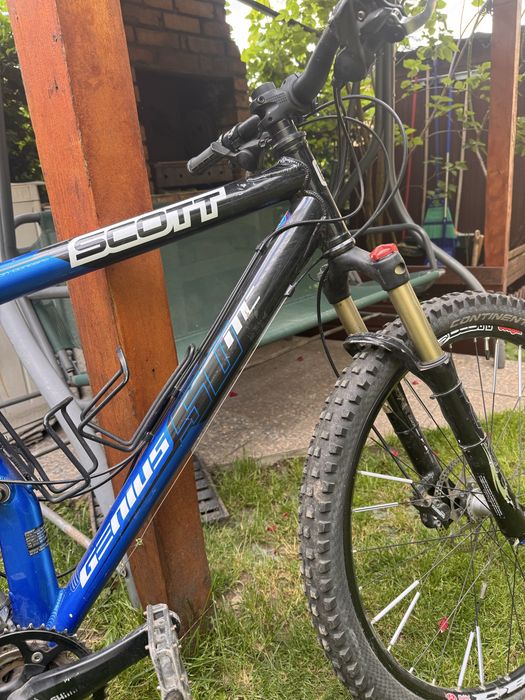 Bicicleta full suspension Scott Genius