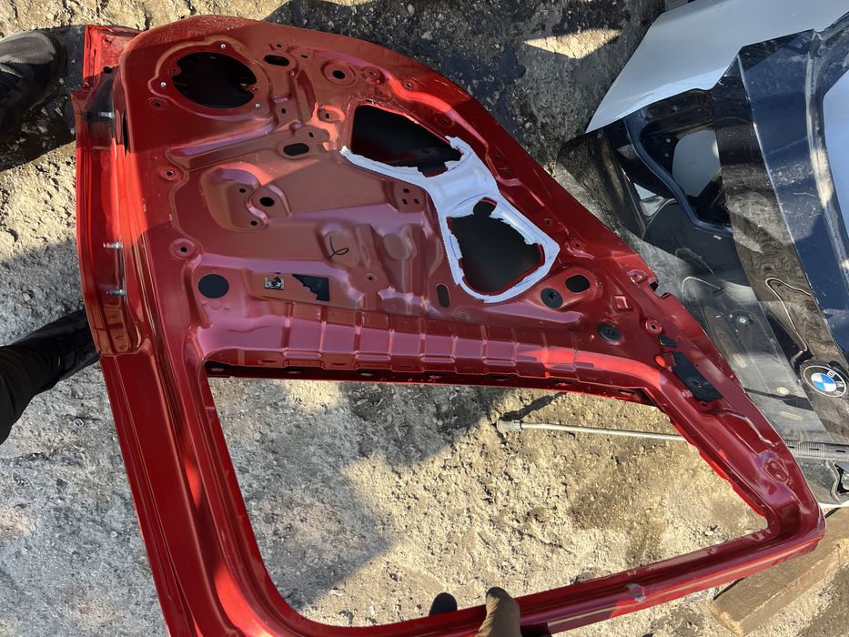 Врата Renault Clio 4