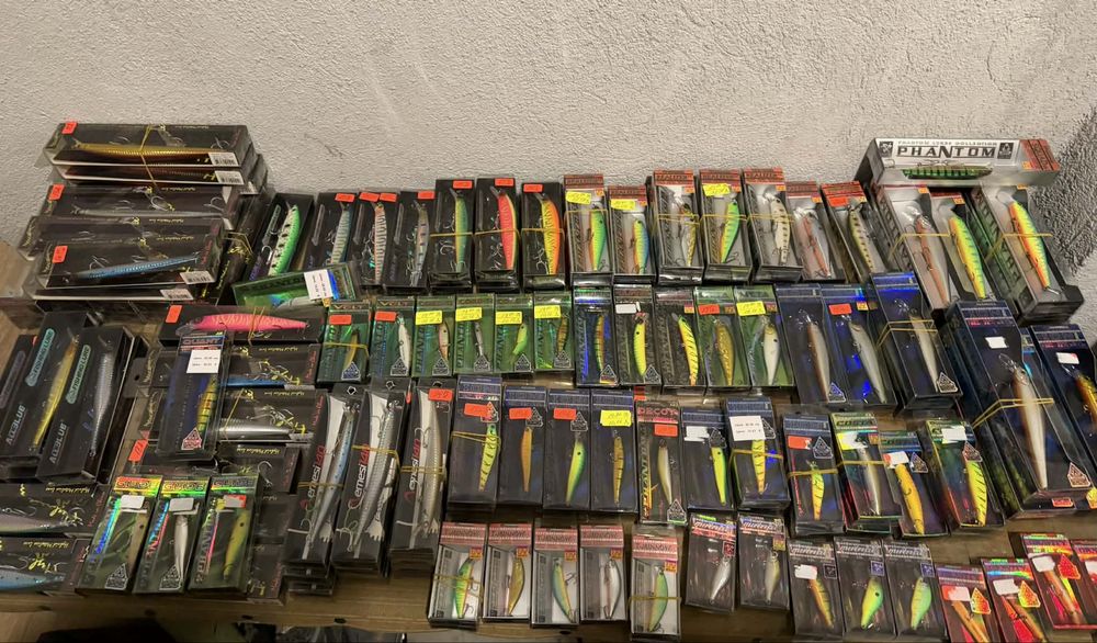 Разпродажба на Воблери , Силикони и въдици