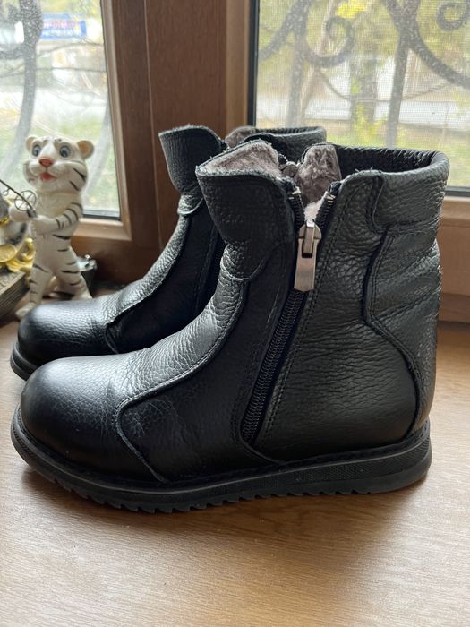 Продам зимние сапоги