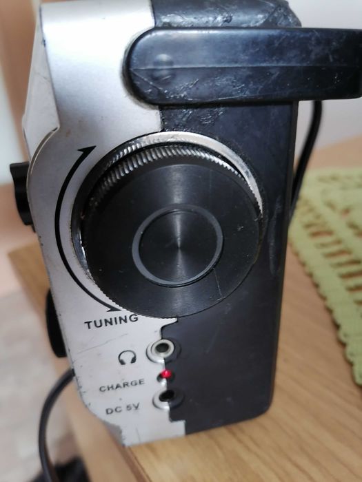 Работещ транзистор на ток и батерии!