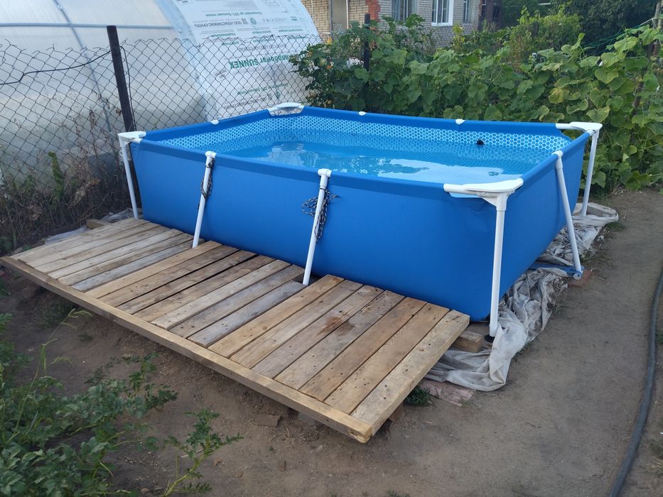 Продам бассейн INTEX