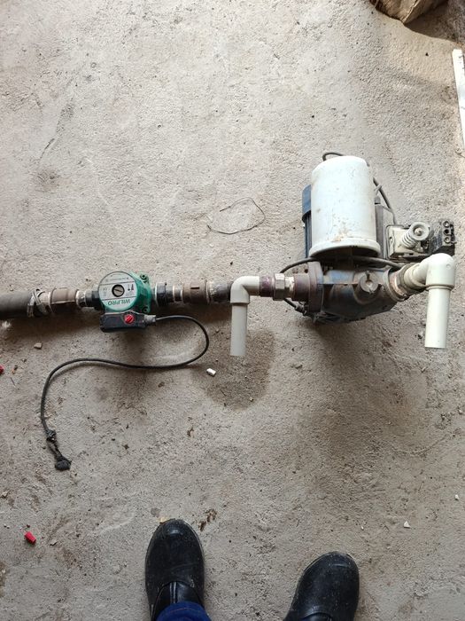 Продается  Вакуумный насос