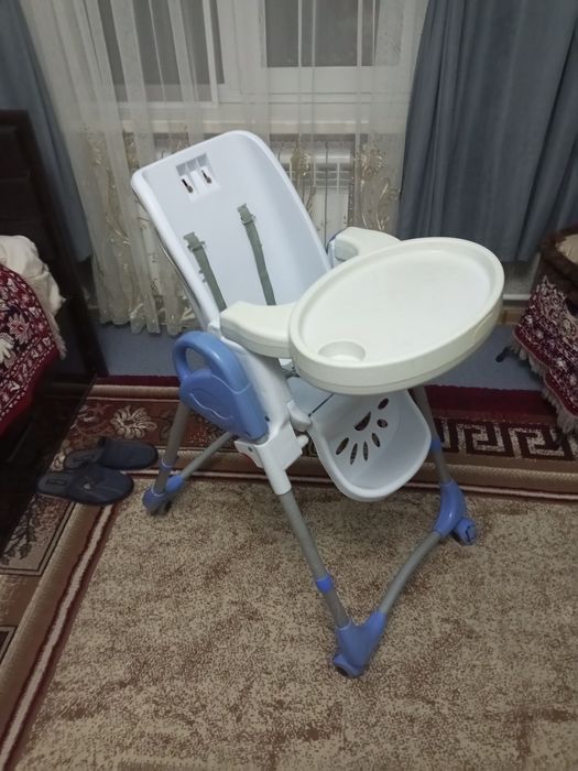 Продам детский стуль+стол.