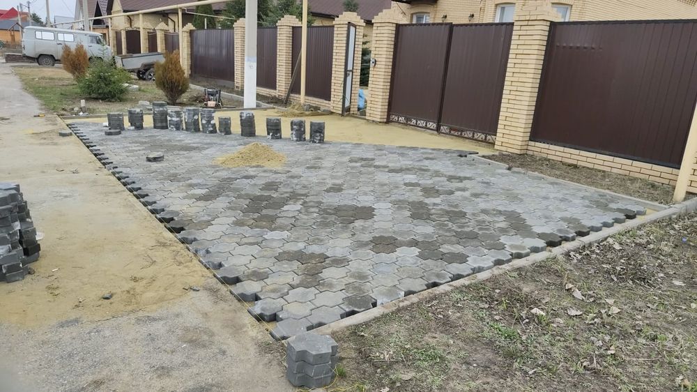 Укладка асфальта брусчатки