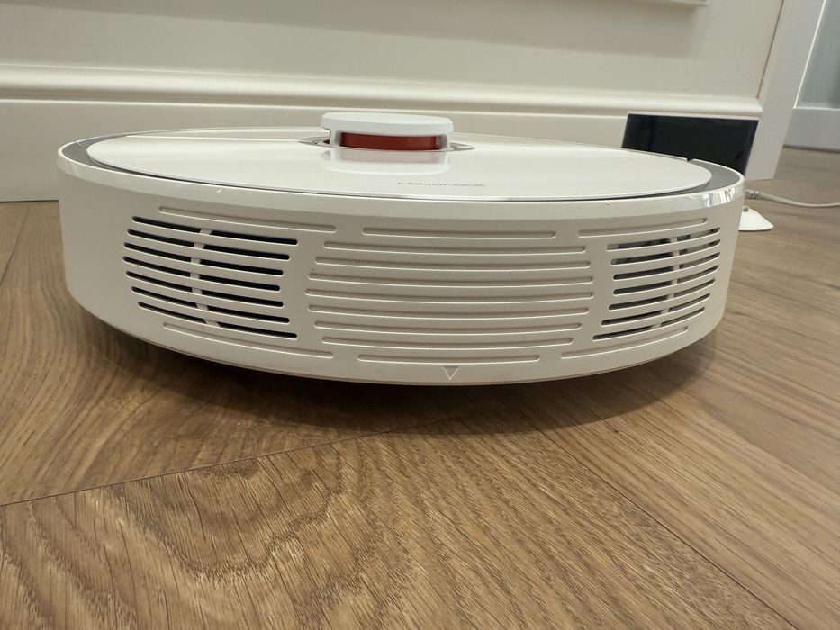 Моющий робот-пылесос Xiaomi RoboRock S502-00