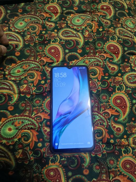 Телефон Xiaomi redmi 9