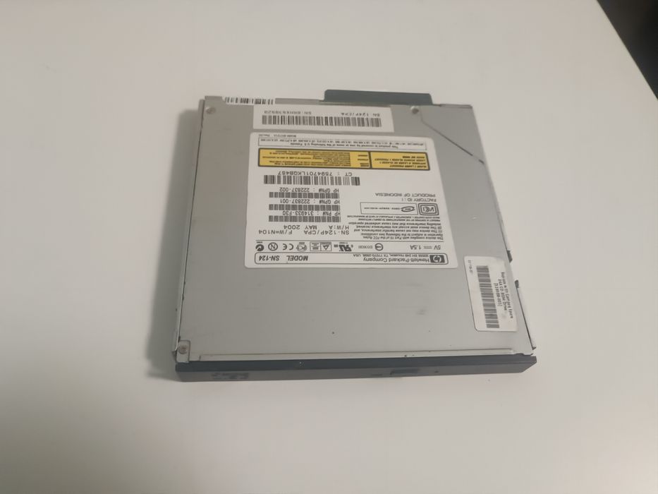 CD ROM за лаптоп