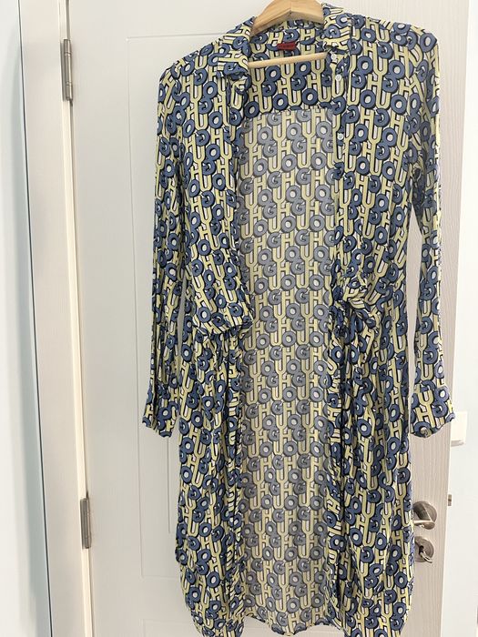 Рокля Hugo страхотен модел