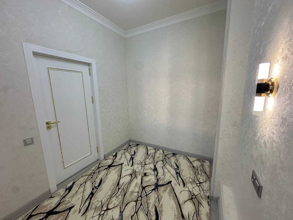 3х комнатная квартира на 4 этаже 70кв/м, в Самарканде