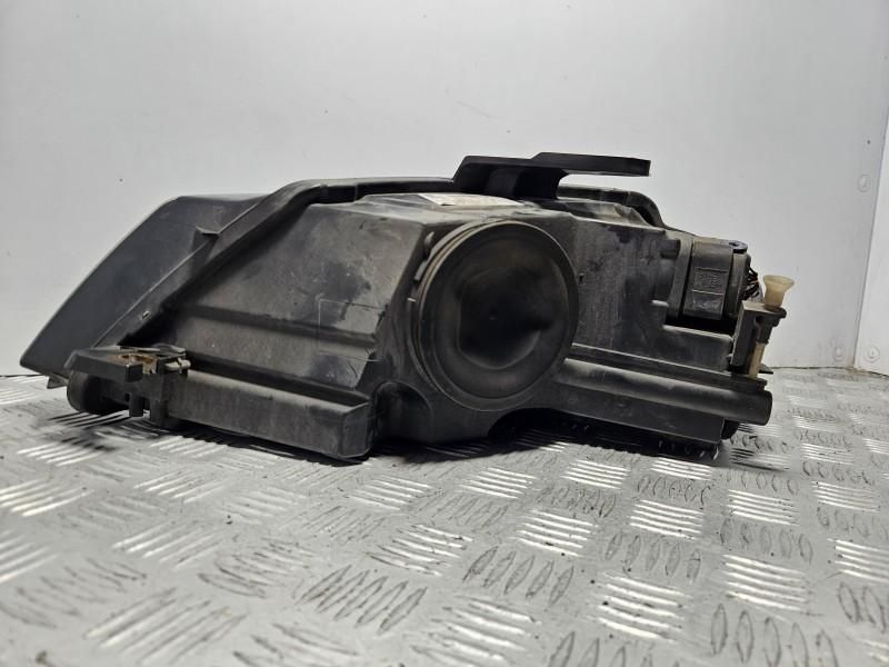 Far dreapta halogen Audi A3 facelift 8P1