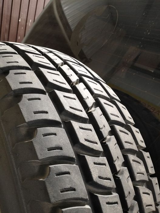 Продам запаску на Паджеро