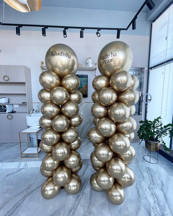 Арка из шаров для входной группы