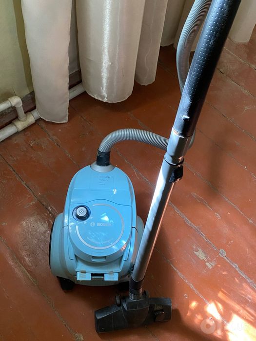 Пылесос BOSCH 2000W