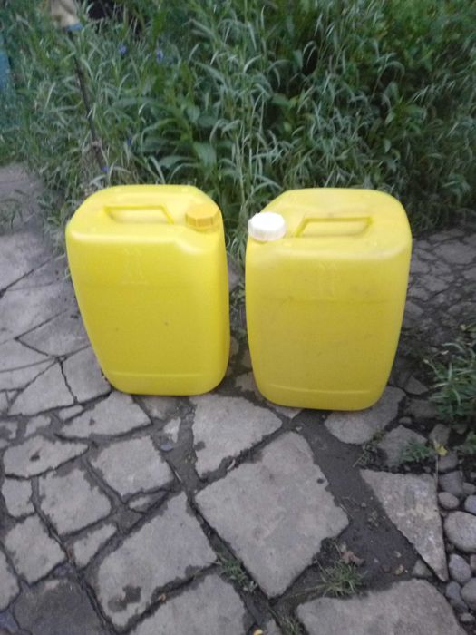 Пластмассовые канистры