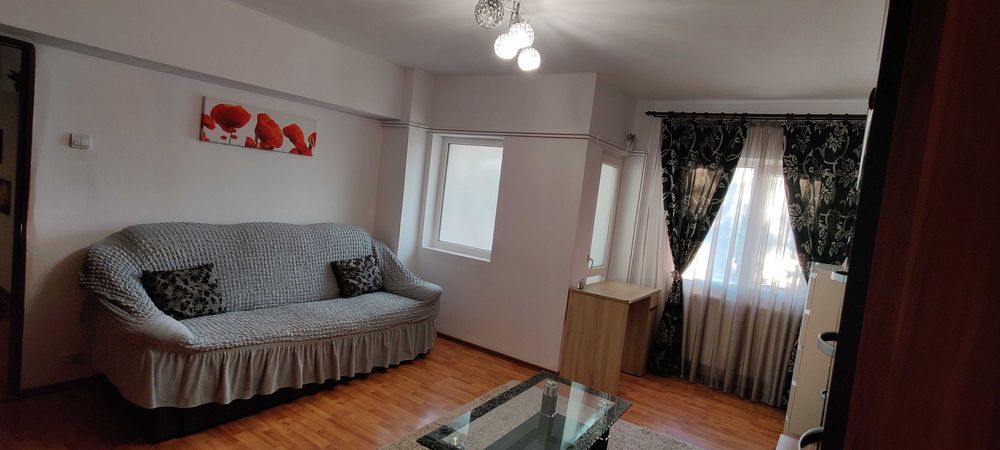 Apartament cu două camere pentru inchiriat