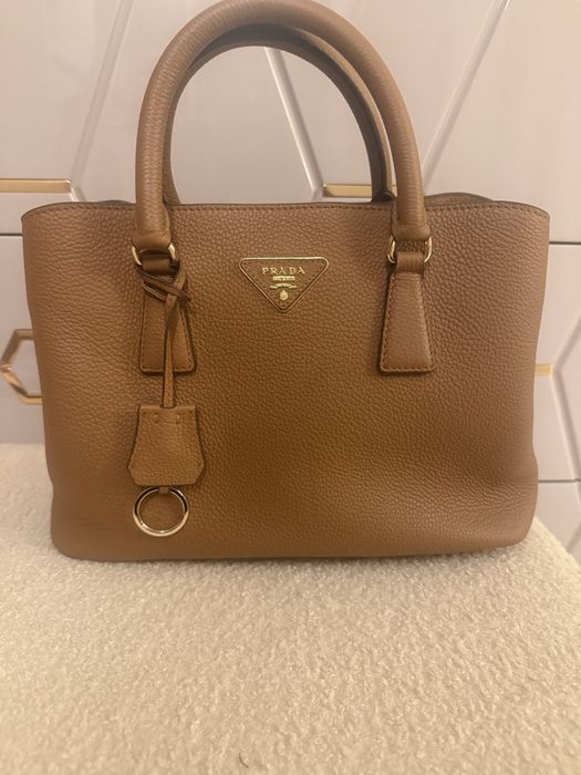 Geanta noua  de piele