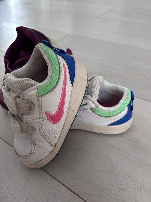 2 брой оригинални обувчици