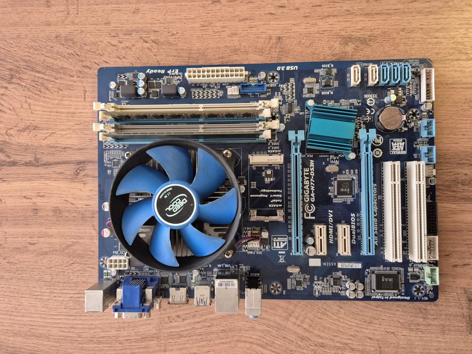 Комплект для сборки ПК: GA-H77-DS3H + i3‑2100(HD Graphics) + 8 ГБ DDR3