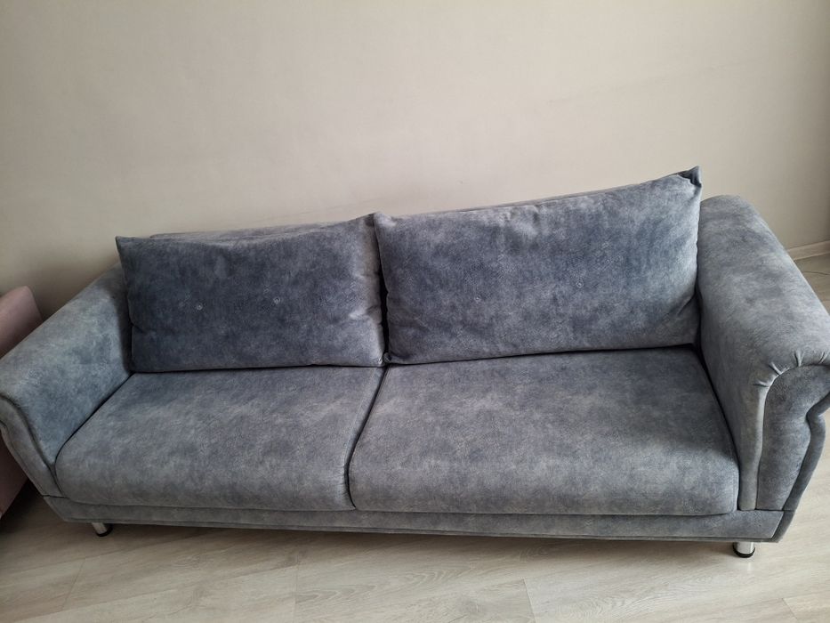 Мягкая мебель для гостиной