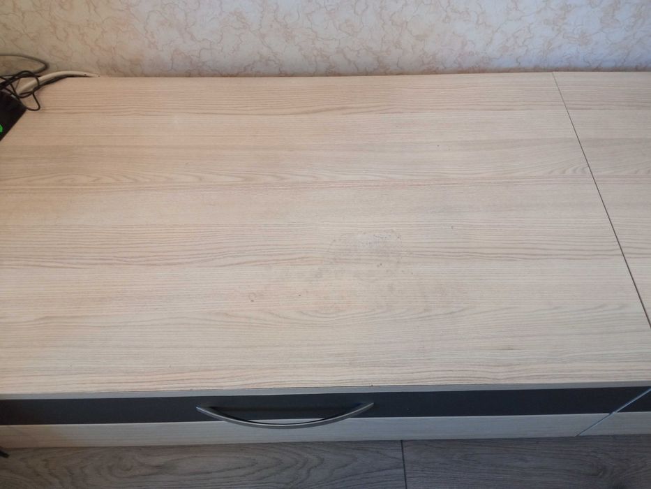 Модулна секция със 7 модула.