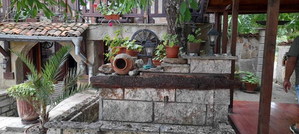 Продава се Хотел в Каварна - 1200 кв.м за 638 €/кв.м - Снимка #11